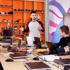 Фото компании АНО ДПО Компьютерная академия TOP 9