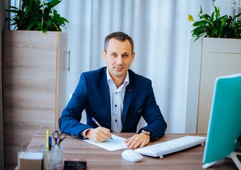 Алексей Згеря, специалист по продаже недвижимости
