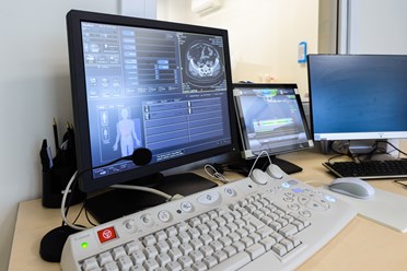 Фото компании  Медицинский центр  «Приоритет диагностика  » 10