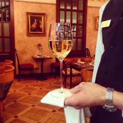 Фото компании  Ресторан Купцов Елисеевых 7