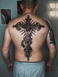 Татуировка на спине