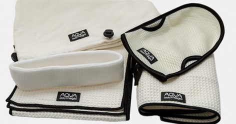 набор для занятий спортом.
Состав:
полотенце для тренировки; спортивная лента для волос; варежка-мочалка; тюрбан; полотенце после душа.