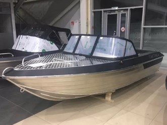 Алюминиевая лодка Тактика 490