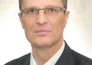 адвокат Сакмаров В.В.