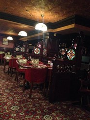 Фото компании  Royal Pub &amp; Restaurant, английский паб-бильярдная 61