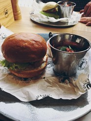 Фото компании  Burger and Crab, бар-ресторан 4