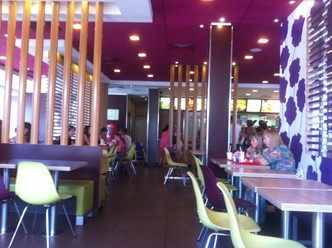 Фото компании  McDonald&#x60;s, сеть ресторанов быстрого обслуживания 8