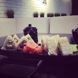 Фото компании  Икра, суши-бар 4