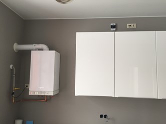 Котел Viessmann на кухне в коттедже