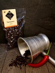 Гвоздика целая