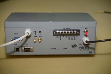 Устройство связи с дорожным контроллером УСДК-09М
