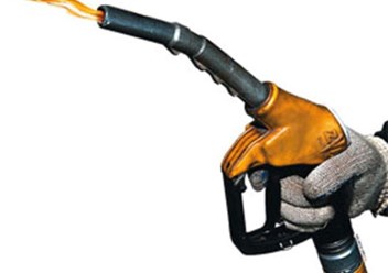 Снабжение дизельным топливом .