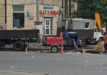 Сварочный агрегат Shindaiwa на ремонте магистрального водопровода