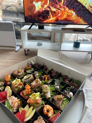 Красие сочетание интерьера и закусок от Фурсет