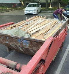 Вывоз строительного мусора контейнером 8м3