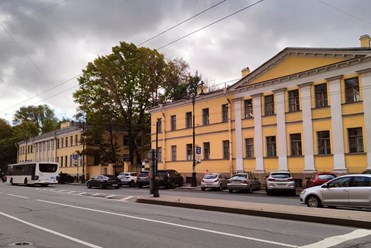 Кирочная улица. Теремок