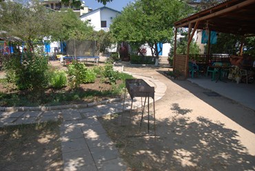 Дома образуют внутренний дворик