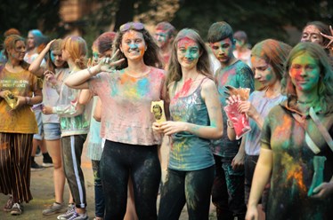 Фестиваль Холли