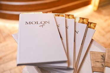 Фото компании  MOLON CAFE, кафе-ресторан 14