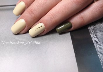 Маникюр с выравниванием ноготка базой и покрытием гель-лак