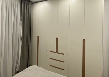 Шкаф распашной по индивидуальным размерам, для спальни