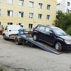 https://spetsavtoevakuator.ru/
