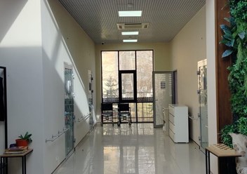 Холл в пансионат для пожилых во Владикавказе