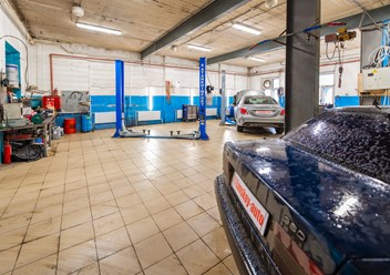 Фото компании  Lanskoy Auto 2