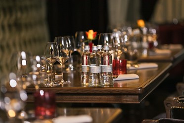 Фото компании  MOLON CAFE, кафе-ресторан 18