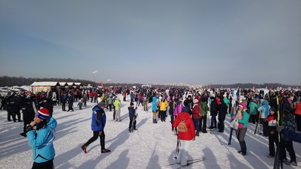 участие в очередной 13-ой по счету Всероссийской массовой лыжной гонке