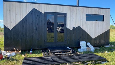 Каркасная баня "Эверест" 
Размер 2,4х7 метров