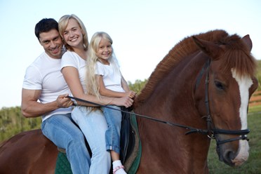 Отдых с лошадьми для всей семьи
