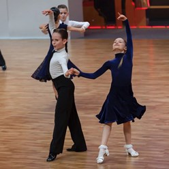 Фото компании ООО Школа танцев Никиты Худякова 3