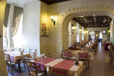 Фото компании  IL Патио, сеть семейных итальянских ресторанов 4