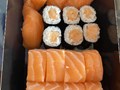 Фото компании  Русалочка любит суши 4