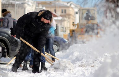 Уборка снега