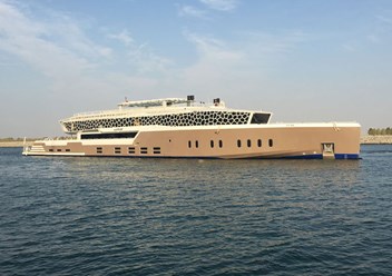 Фото компании  Gold's Yacht 2