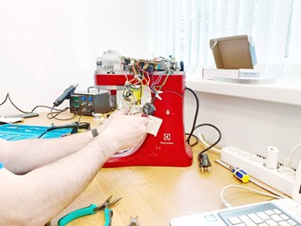 Фото компании СМС-ЯСЕНЕВО Сервисный центр по ремонту: электроники .мелкой бытовой,  мобильной, портативной и видео техники в Ясенево 6