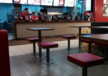 Фото компании  KFC, сеть ресторанов быстрого питания 5