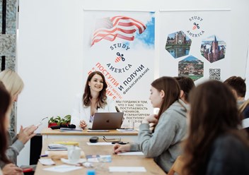 Фото компании  StudyAmerica 3