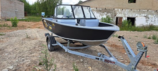 Алюминиевая лодка Lord River 49