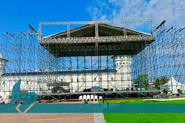 XVI ФЕСТИВАЛЬ ЛЕТО В ТОБОЛЬСКОМ КРЕМЛЕ, 2025. Подробнее https://vk.com/brendmedia_72?w=wall-228156506_693