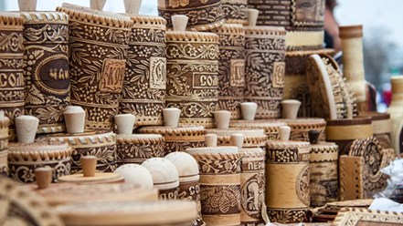 Сувениры из бересты и дерева