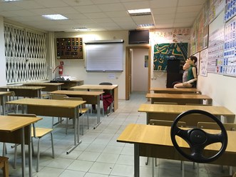 Класс на Ветеранов 16