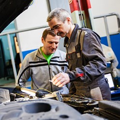 Фото компании ООО Автосервис МОТОР ЛЕНД 2