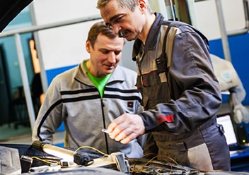 Фото компании ООО Автосервис МОТОР ЛЕНД 2