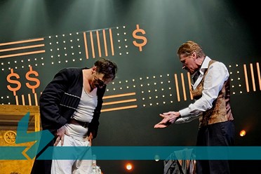 КЕЙС: СПЕКТАКЛЬ «БЕГ» Тюменского драматического театра.  Подробнее: https://vk.com/brendmedia_72?w=wall-228156506_963