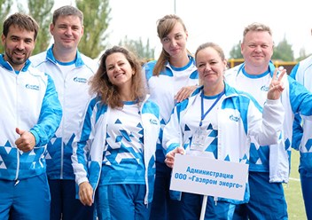 Спортивные костюмы и ветровки для команд