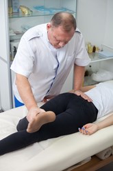 ПИР мягкие мышечно-энергетические техники мануальной терапии на мышцах и связках крестцово-подвздошного сустава слева