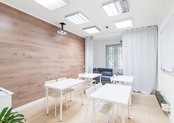 Фото компании  ПолиГлоТ 1